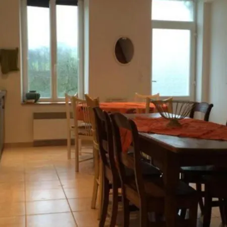 Prázdninový dům Tranquil Holiday In Sur Meuse With Pool
