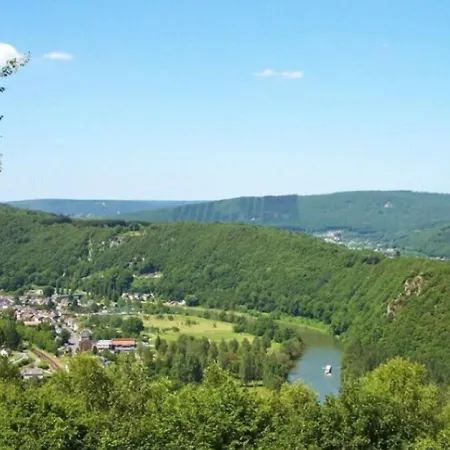 Tranquil Holiday In Sur Meuse With Pool
